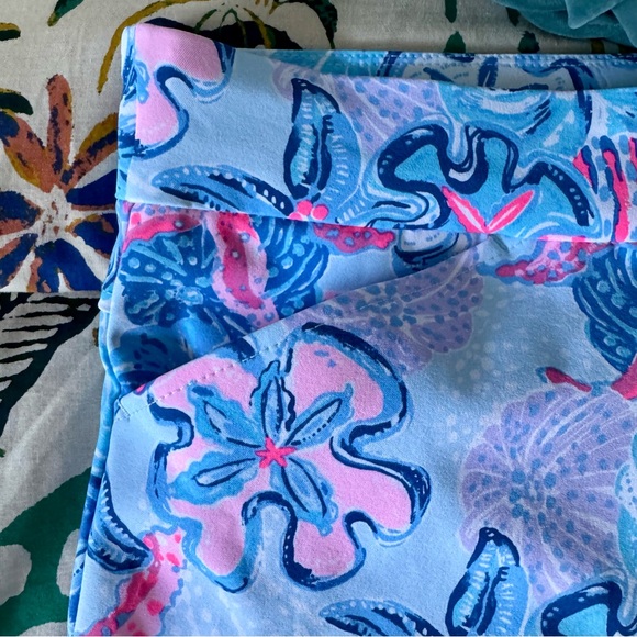 NWT Lilly Pulitzer Bahamas Beachcomber UPF 50+ Luxletic 26" Alston Crop Pant - Picture 5 of 12